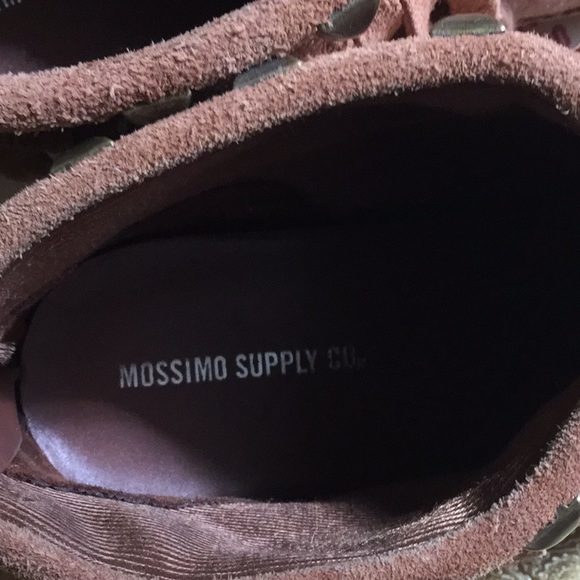 Mossimo Supply Co fringed hidden wedge bootie..Sale - Picture 8 of 11